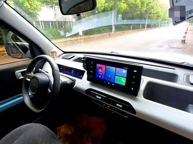 Geely Galaxy panda 120km panda mini super cute bear