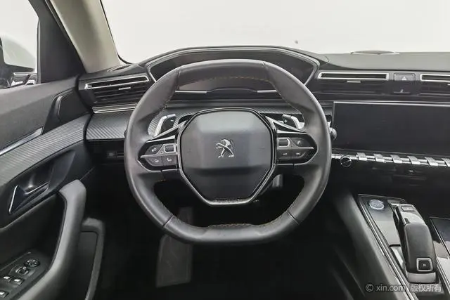 Peugeot Peugeot 508L 400THP PureTech Driving Control Edition