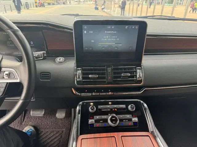 Lincoln Navigator 3.5T MONO Limited Edition MONO BLACK