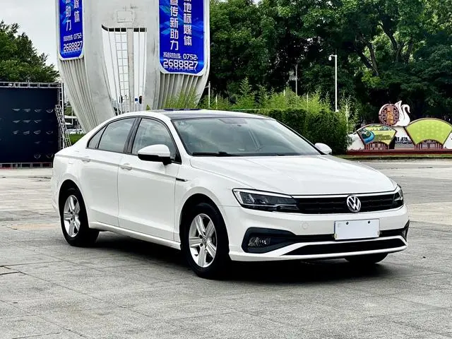 Volkswagen Lingdu 230TSI DSG Fashion Edition Country VI