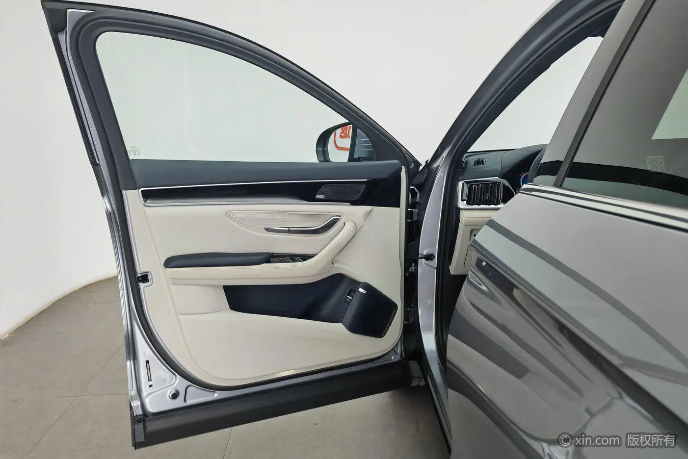 BYD Song PLUS DM DM-i 110KM two-wheel drive flagship PLUS 5G version
