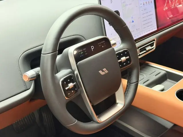 Li Auto Ideal L6 Pro version