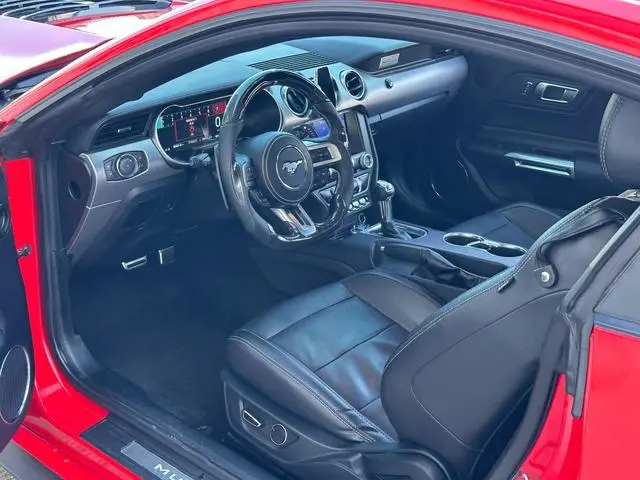 Ford Mustang 2.3T EcoBoost