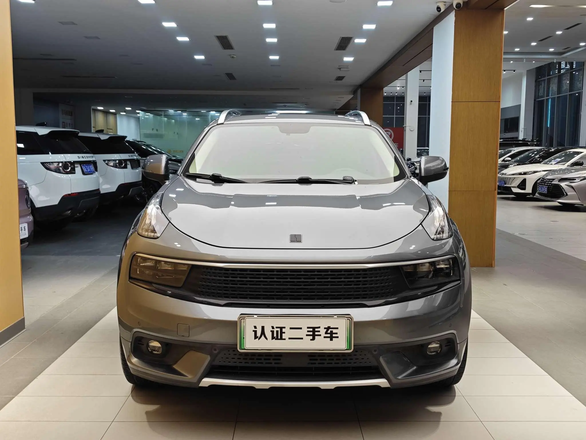 LYNK & CO Lynk &Co. 01 EM-P 1.5T Jinguo V