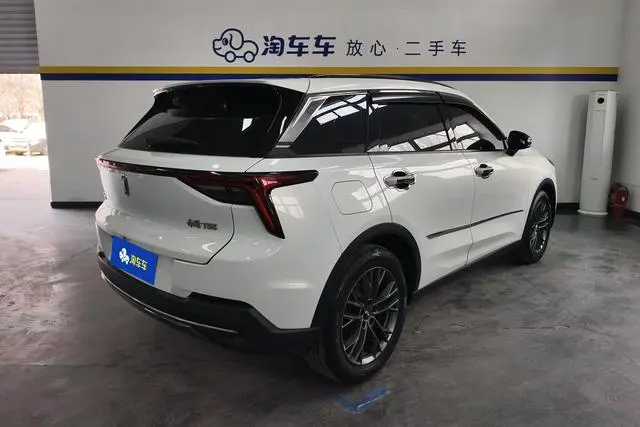 FAW Pentium T55 1.5T automatic leap