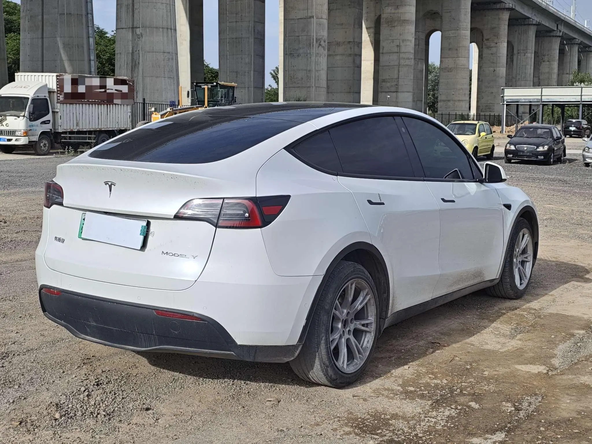 Tesla Model Y Facelifted rear-wheel drive version