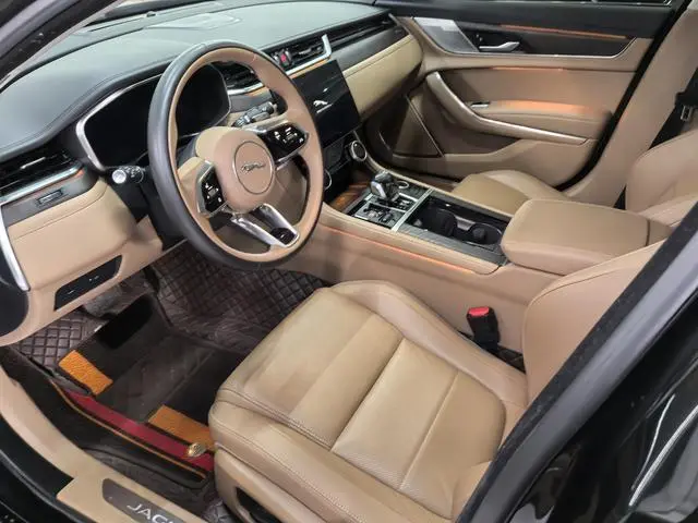 Jaguar Jaguar XFL 2.0T P250 two-wheel drive Exclusive Deluxe Edition