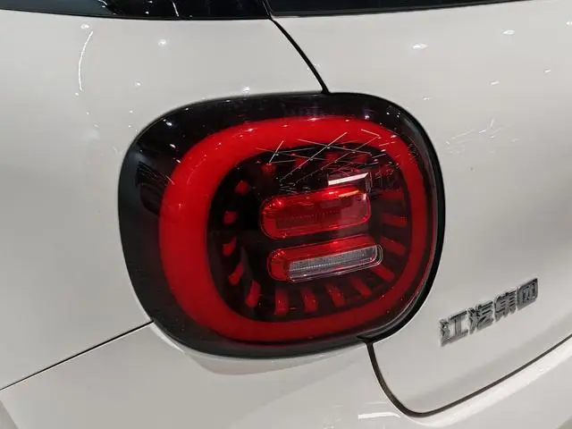 JAC Yttrium is 3 505km Pro+