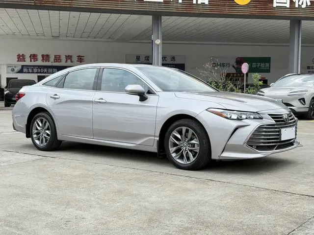 TOYOTA Asian dragon 2.5L Deluxe Edition