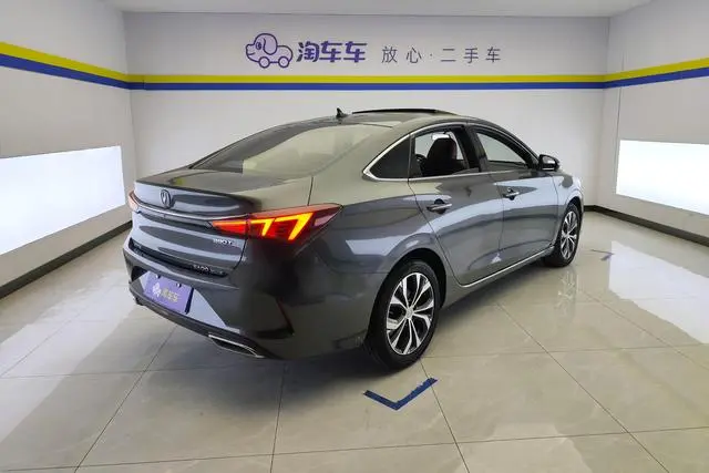 Changan Yidong PLUS Blue Whale NE 1.4T GDI DCT Flagship