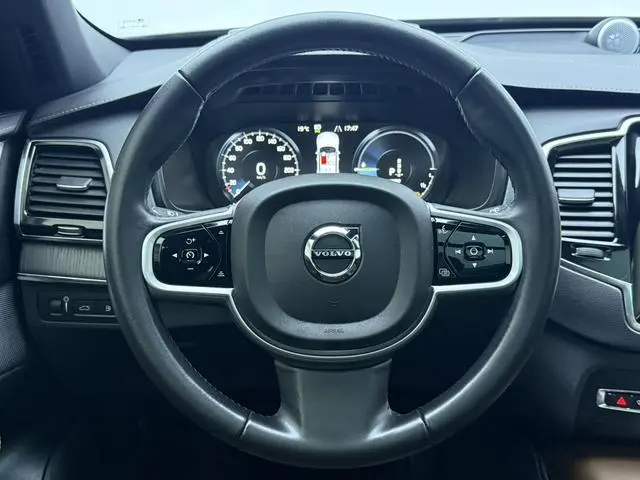 Volvo Volvo XC90 PHEV E-drive hybrid T8 Zhizun Deluxe Edition 7 Seats