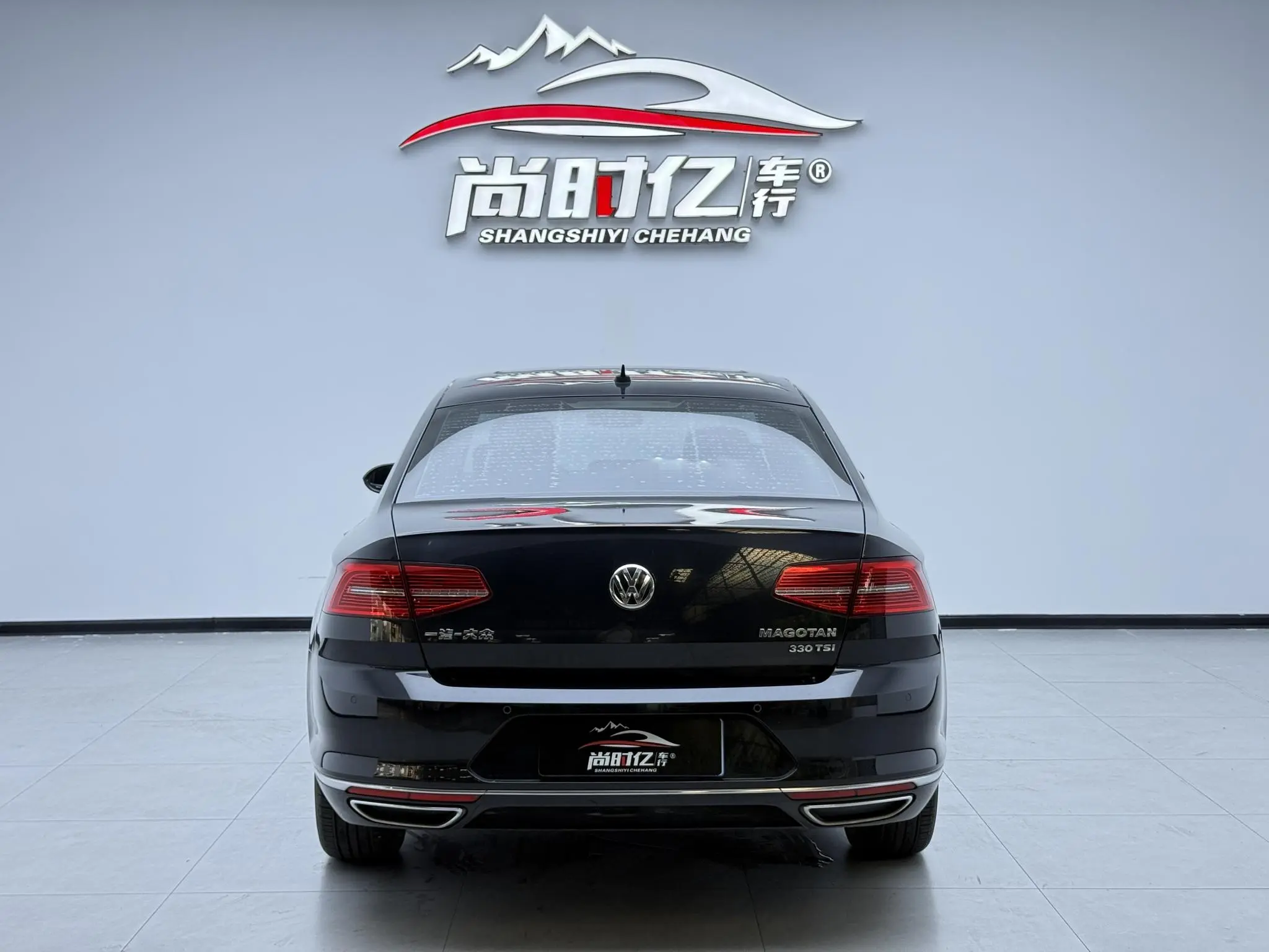 Volkswagen Magotan 330TSI DSG Luxury Country VI