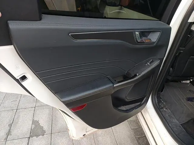 Ford Ruiji PHEV Plug-in hybrid version