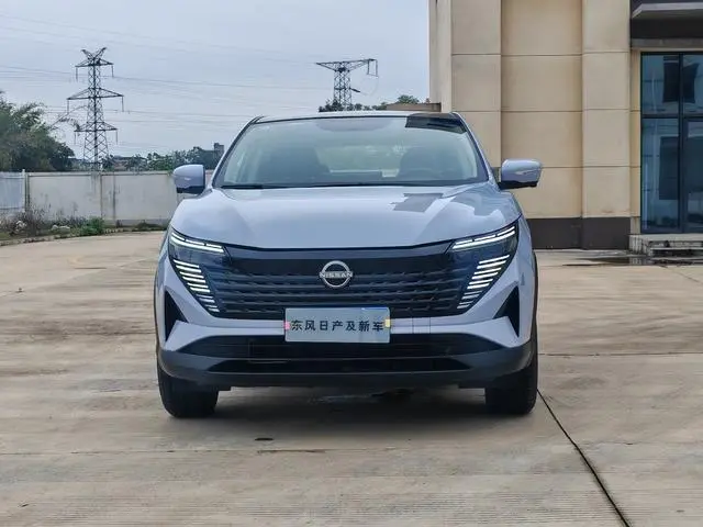 Nissan Qashqai Honor 2.0 L CVT XV+ Leading Edition