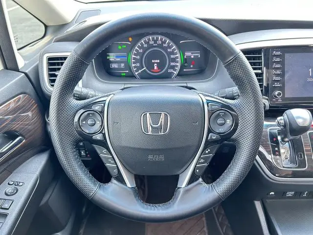 Honda Odyssey 2.0L Sharp*Ultimate Edition
