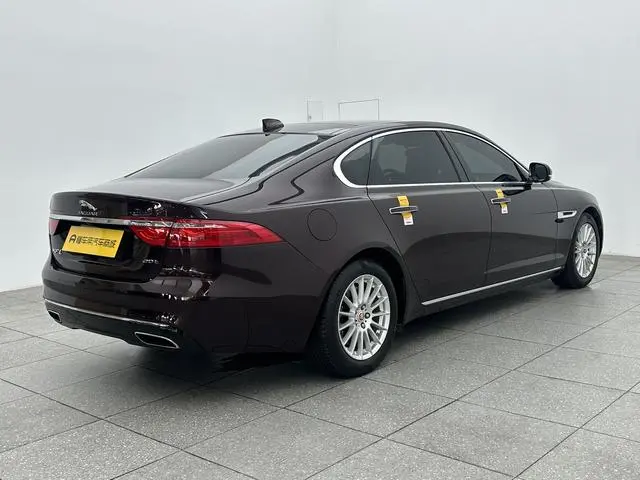 Jaguar Jaguar XFL XFL 2.0T 200PS Deluxe Edition