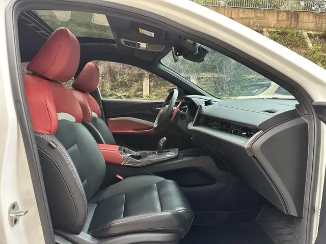 MG MG5 300TGI DCT Green Luxury Ultimate Edition