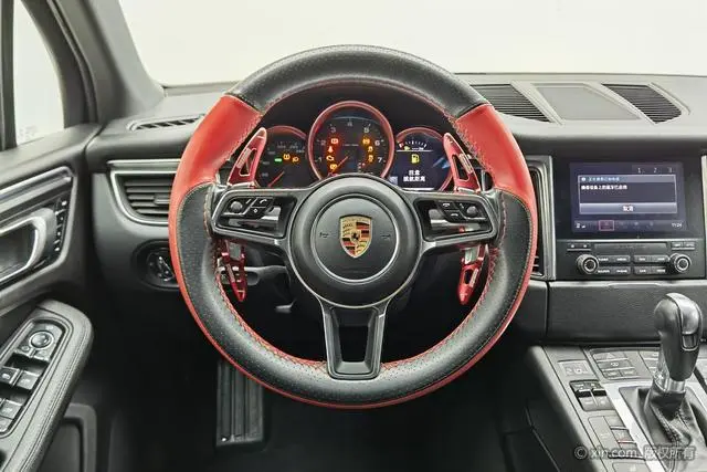 Porsche Macan Macan 2.0T