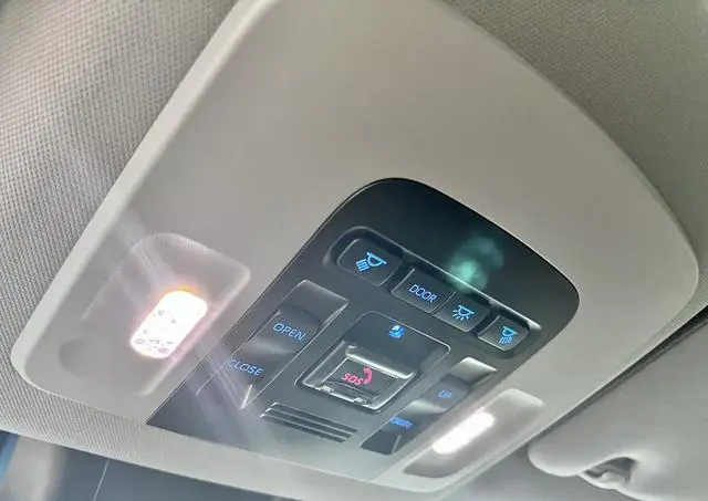 TOYOTA Camry 2.5S Knight Edition