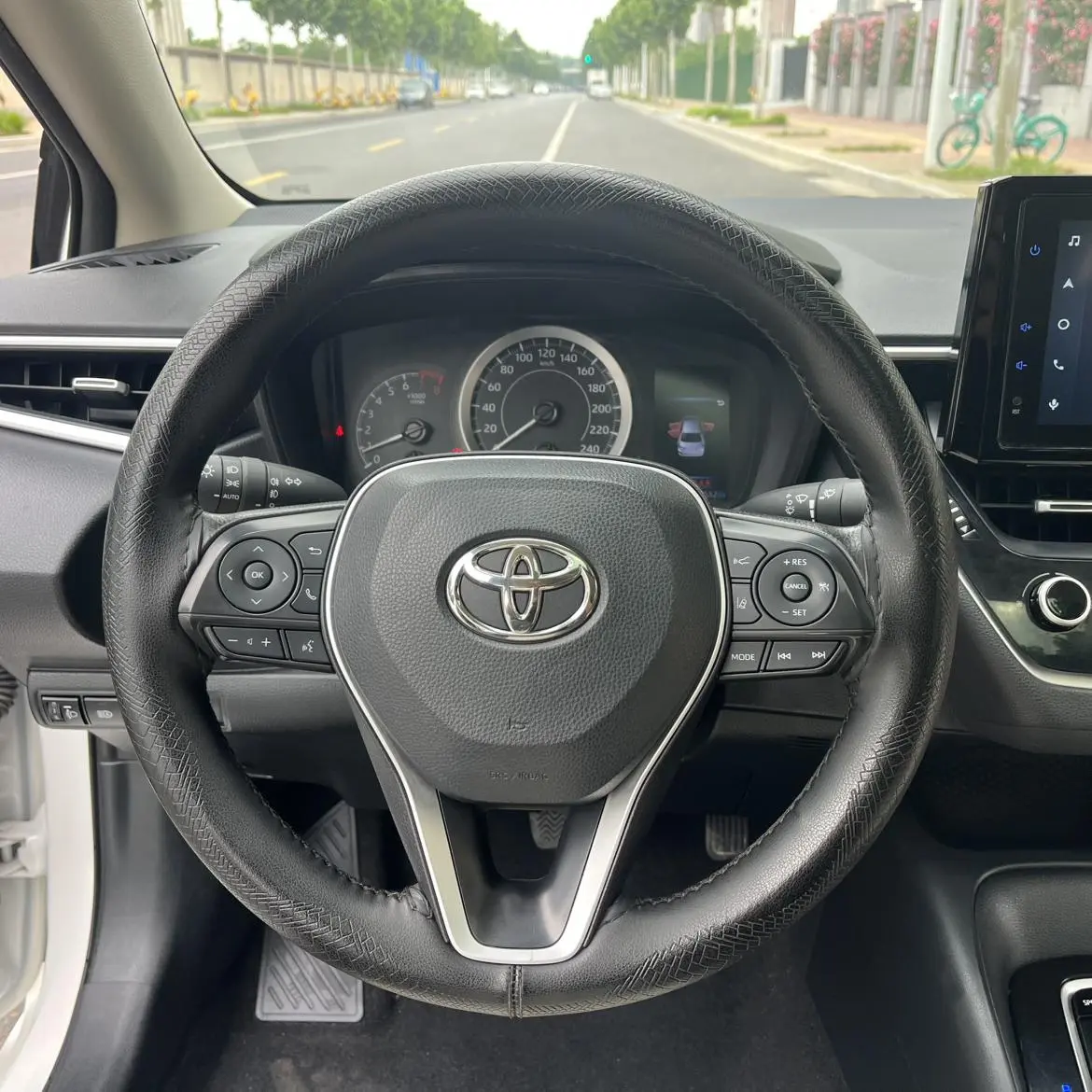 TOYOTA Asian lion 2.0L Deluxe Edition