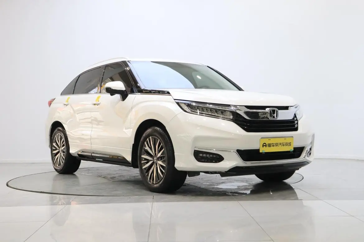 Honda Crown Road 370 TURBO 9AT Premium Edition AWD