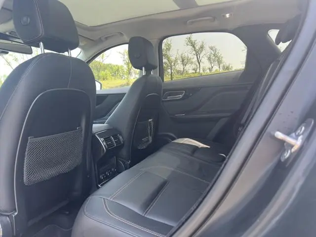 Jaguar Jaguar F-PACE 2.0T four-wheel drive Urban Exclusive Edition