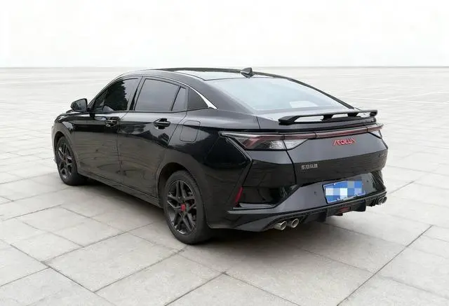 Dongfeng Fengshen Yi Hyun 230T automatic wind chasing version