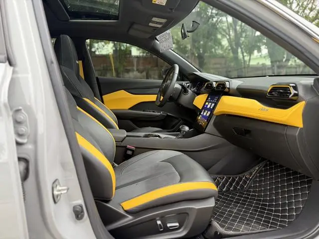 Dongfeng Fengshen Yi Hyun 1.5T Automatic Dreamcatcher Edition