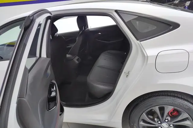 Buick Weilang Pro GS Hunting Wind Edition