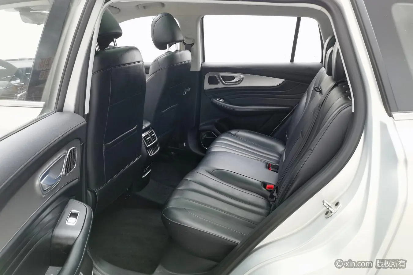 Roewe Roewe RX5 MAX 300TGI Automatic Smart Cockpit Deluxe Edition