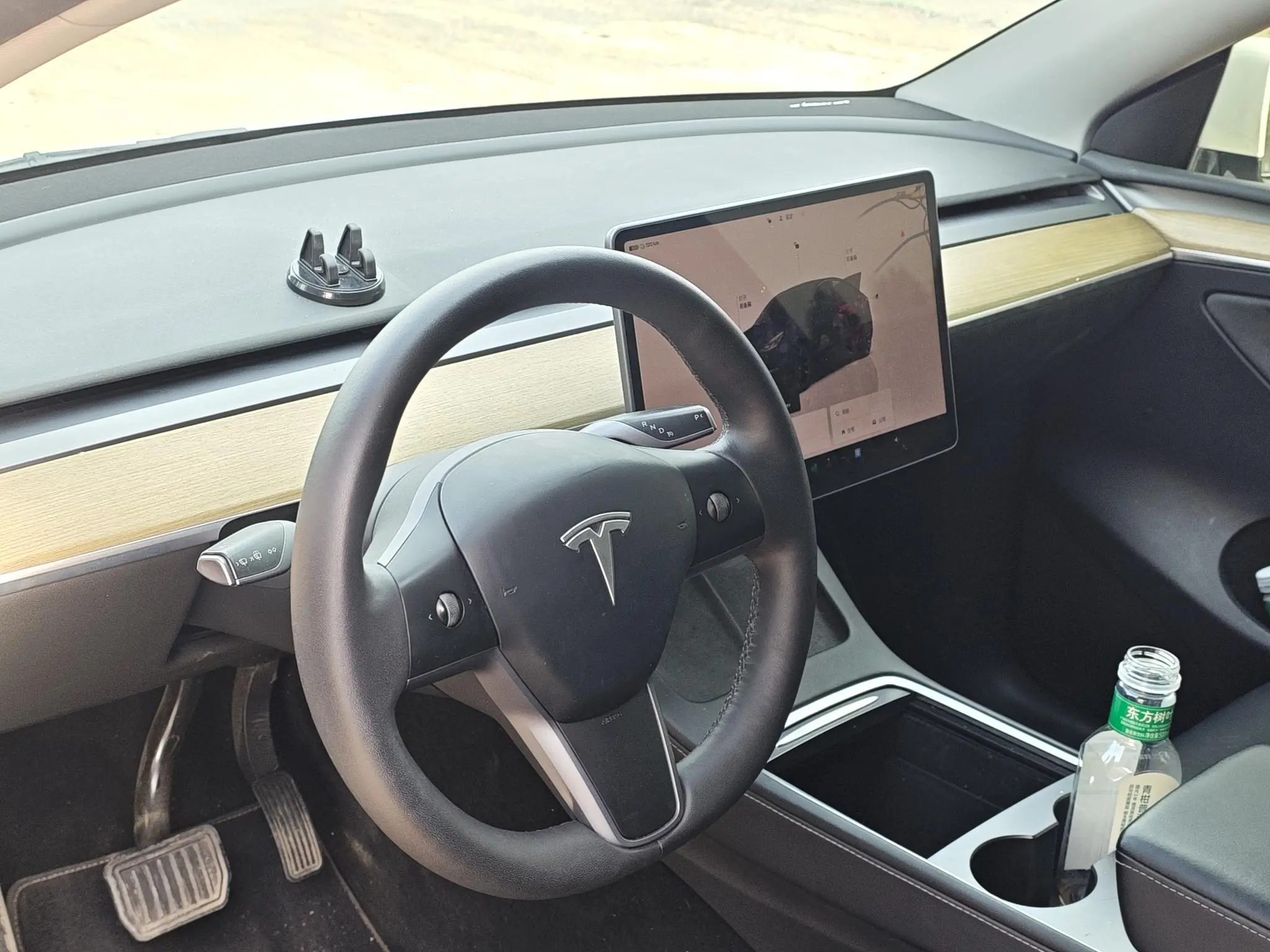 Tesla Model Y Facelifted rear-wheel drive version