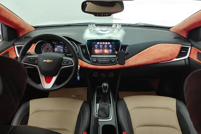 Chevrolet Cruze 320 Automatic Yuechang Version