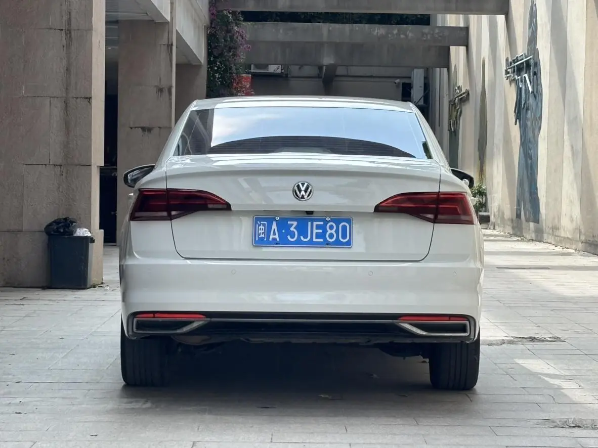Volkswagen Bora 1.5L automatic comfort type