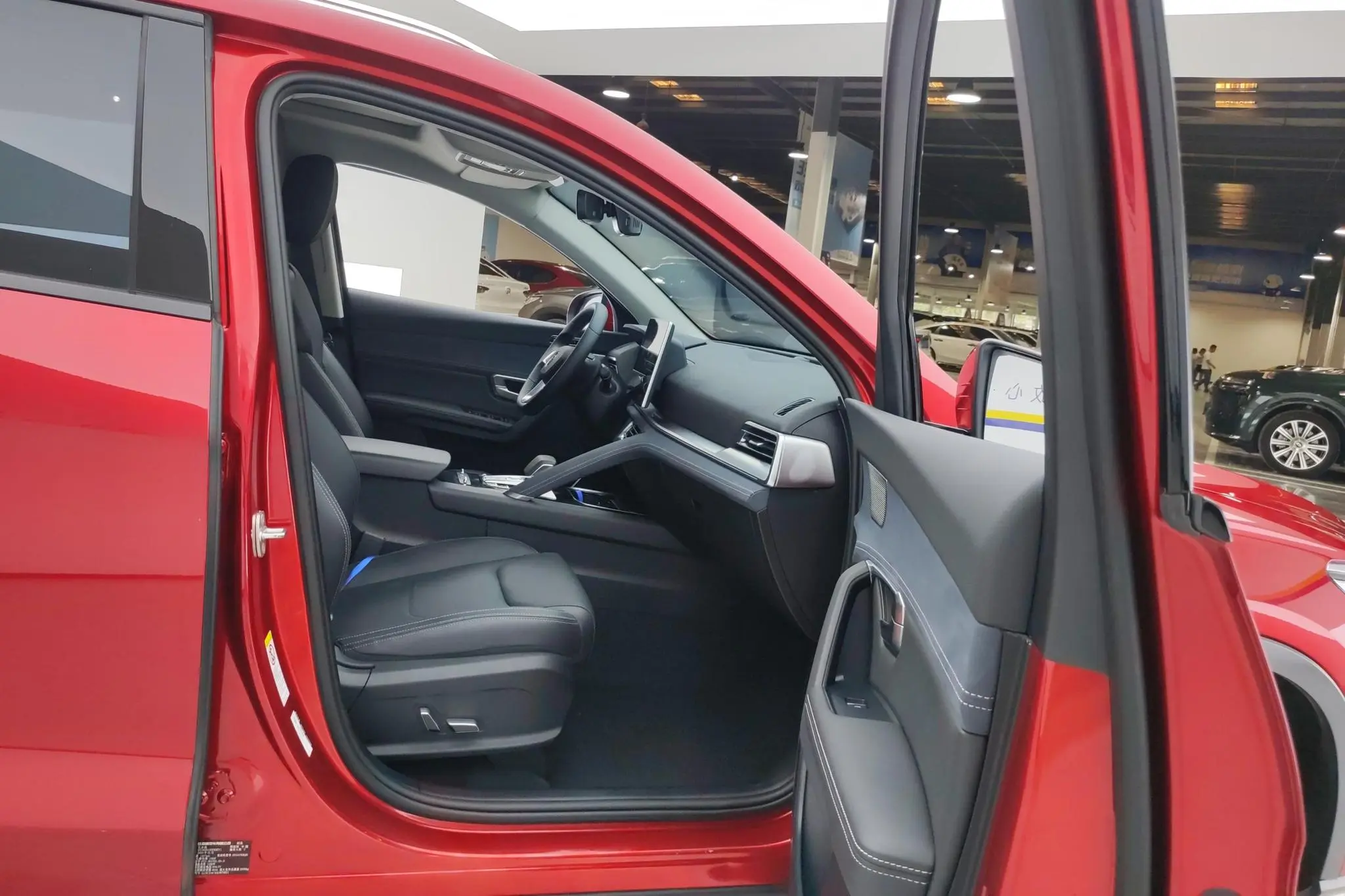 BYD Song Pro DM DM 1.5T four-wheel drive performance version flagship model