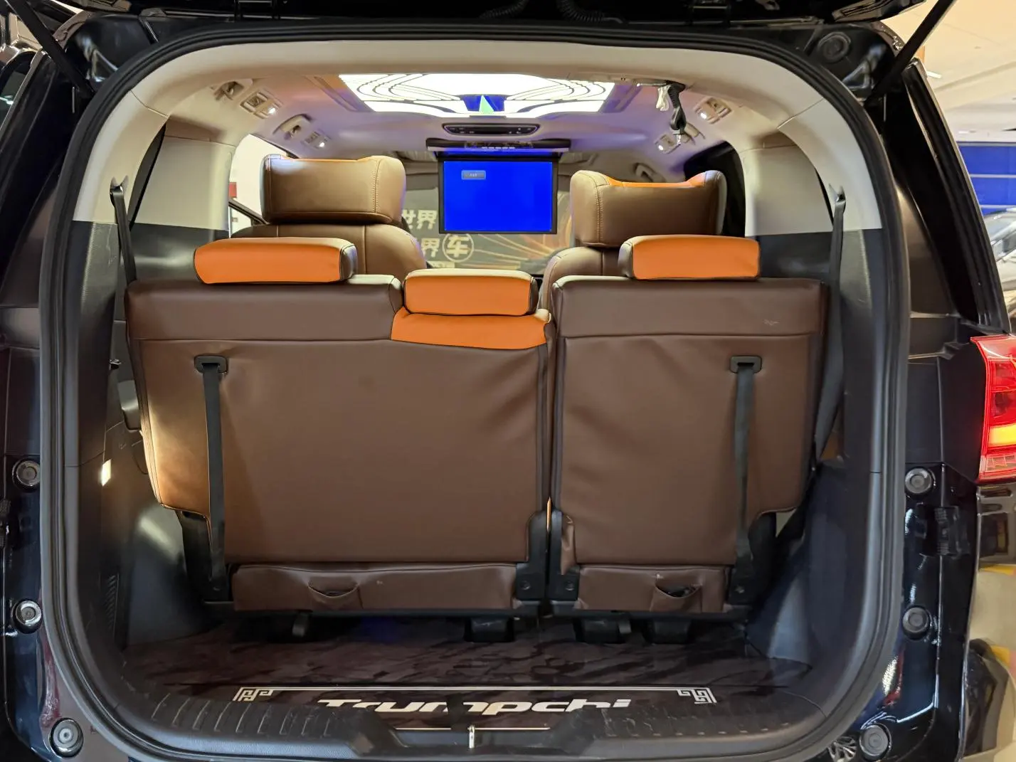 GAC Trumpchi M8 Lingxiu Series 390T Deluxe Edition