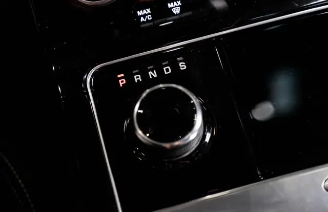 Land Rover Range Rover Star Pulse 250PS R-DYNAMIC S