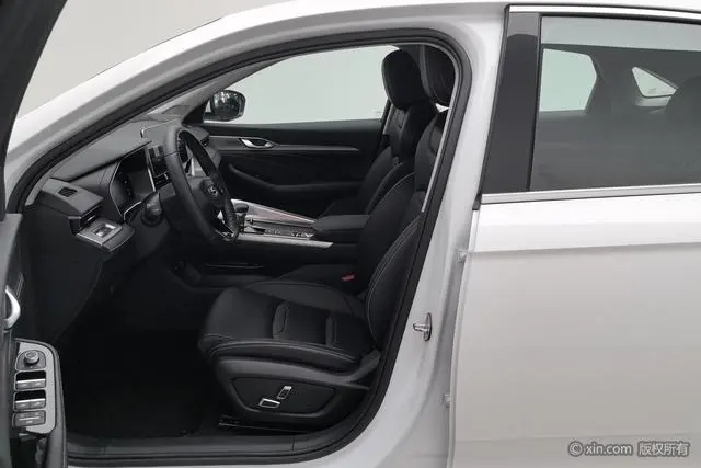 Geely Xingrui 2.0T luxury