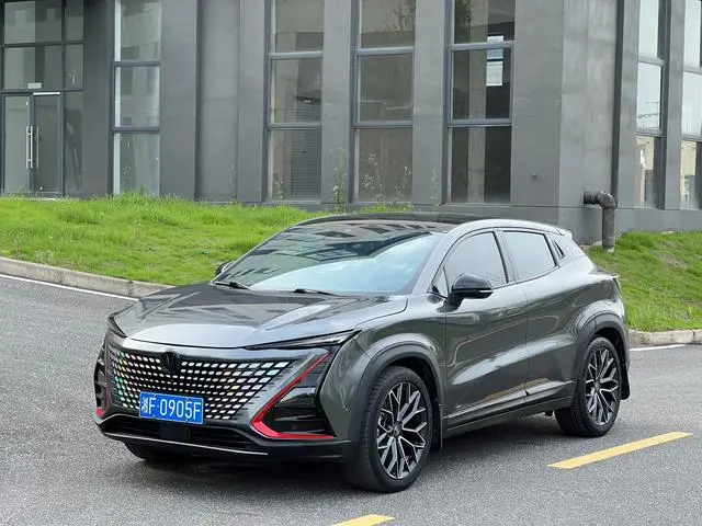 Changan Changan UNI-T 1.5T flagship type