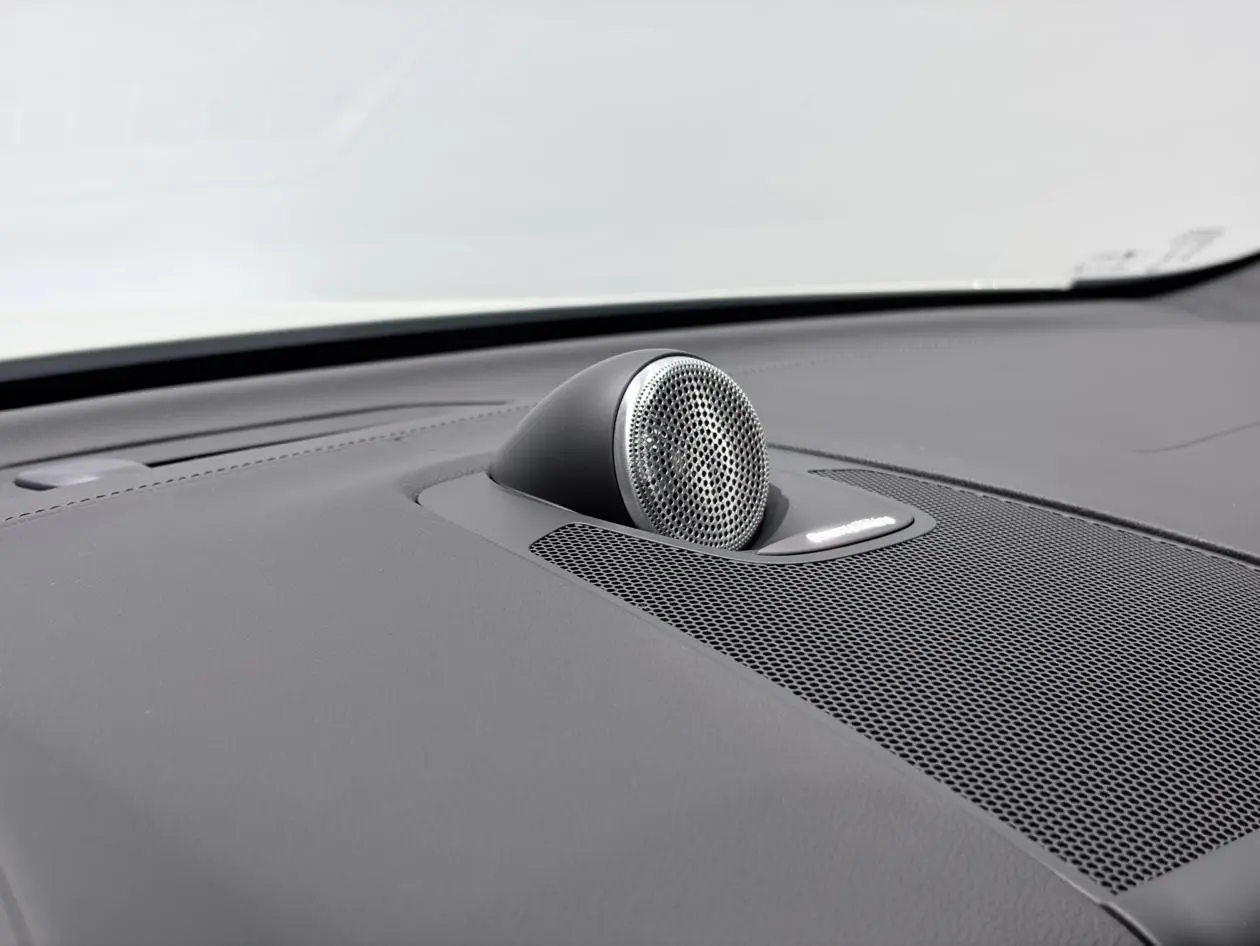 Volvo Volvo XC60 PHEV T8 four-wheel drive long battery life Zhiya Deluxe Edition