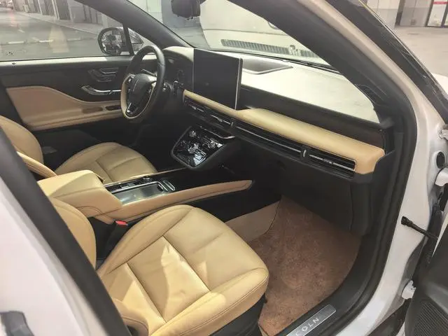Lincoln Adventurer 2.0T two-wheel drive Zunya edition