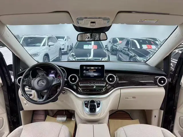 Mercedes-Benz Mercedes-Benz V-class V 260 Premium Edition Country V