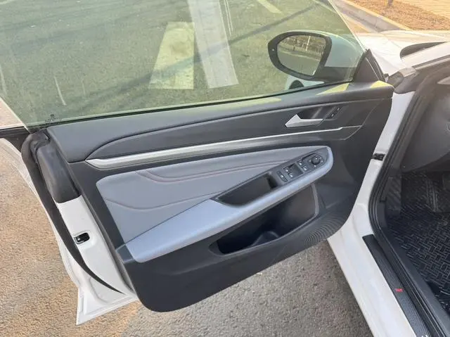 Volkswagen Lingdu Lingdu L 280TSI DSG Dazzling Spicy Version
