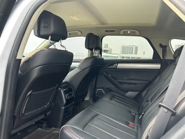BYD Tang DM DM 2.0T full-time four-wheel drive Zhilian Genesis Edition 7-seater country VI