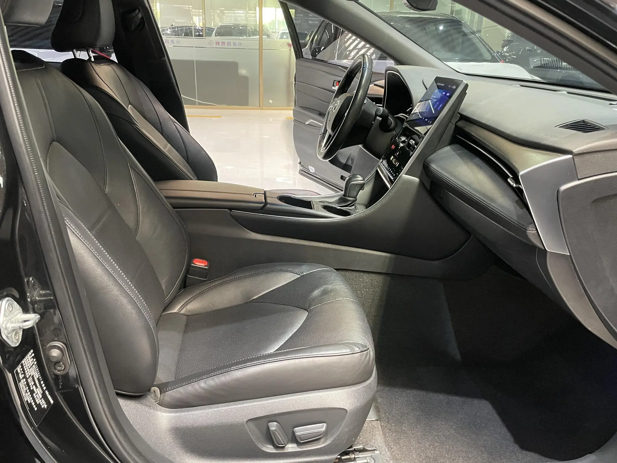 TOYOTA Asian dragon 2.0L Deluxe Edition