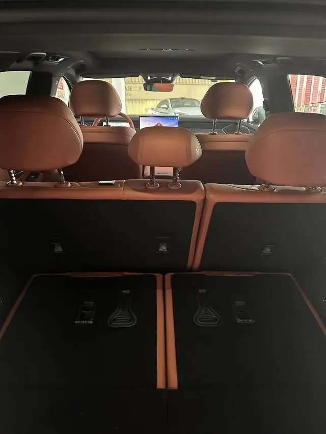 BYD Tang L DM DM-p 175KM four-wheel drive drone player version