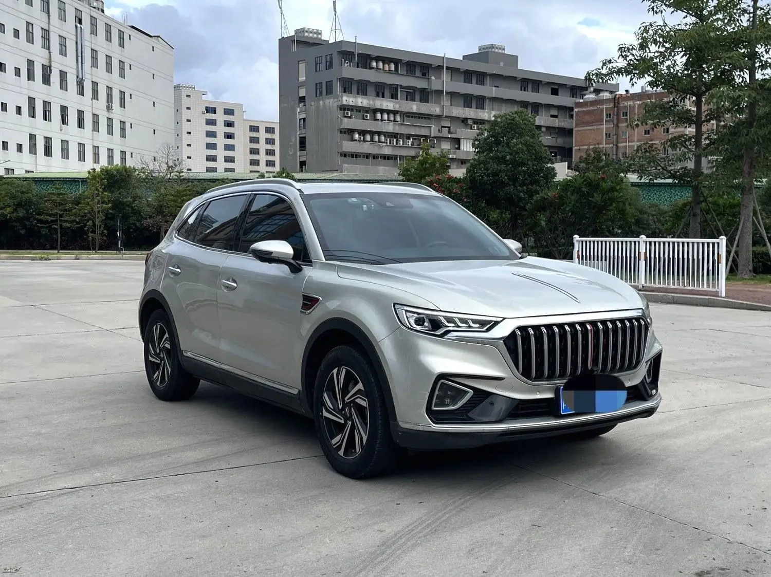 Hongqi Hongqi HS5 2.0T Zhilian Flag Enjoy Edition