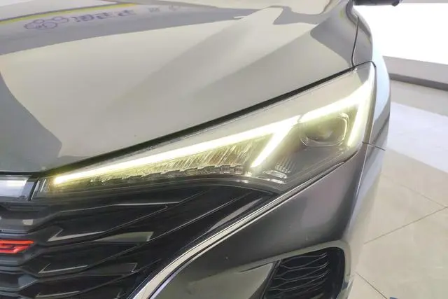 Changan Yidong PLUS Blue Whale NE 1.4T GDI DCT Flagship