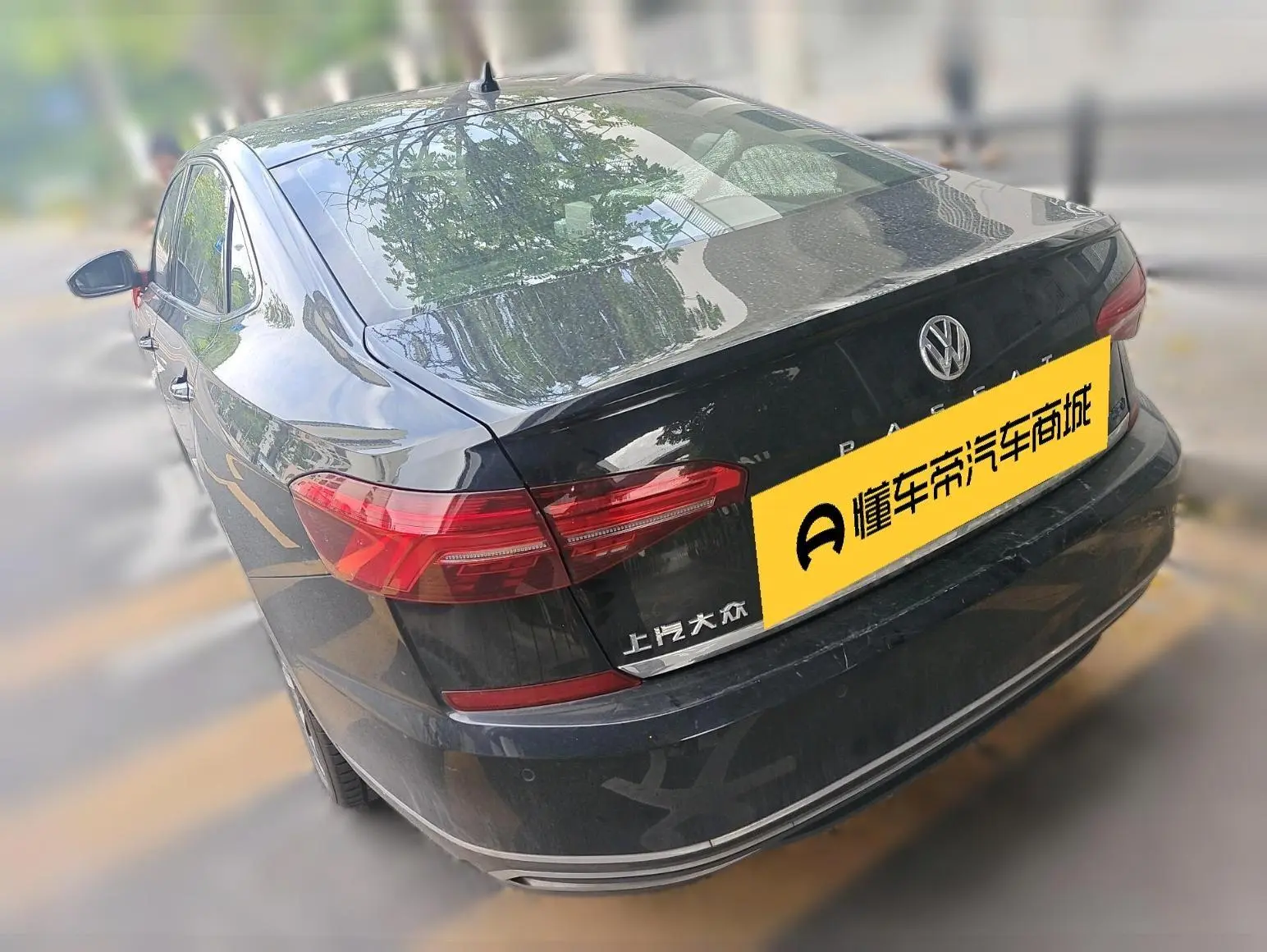 Volkswagen Passat PHEV 430PHEV Hybrid Deluxe Edition