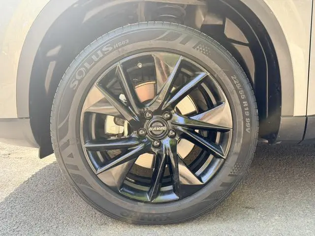 Haval Haval H6 The third generation 2.0T automatic four-wheel drive Max version