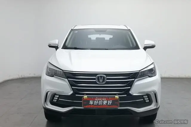 Changan Changan CS85 COUPE 1.5T dynamic version